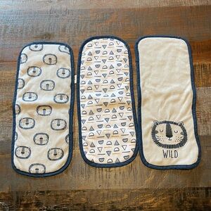 Chick Pea Soft Baby Cloths in Cream and Navy